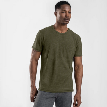 mens adventure crew pocket color green