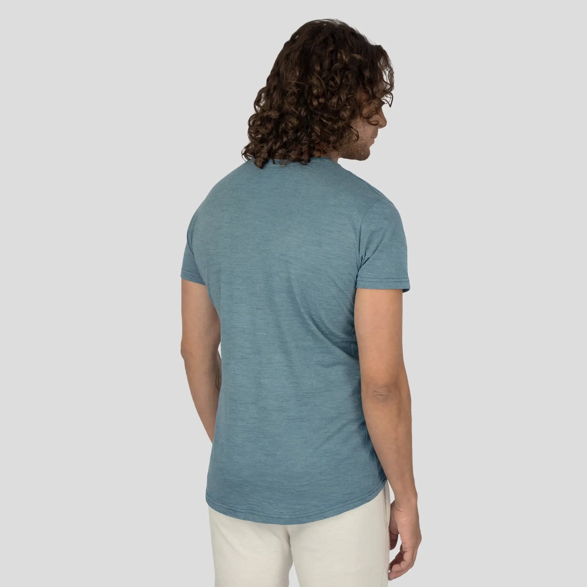 Men's Alpaca Wool T-Shirt: 160 Ultralight V-Neck color Natural Turquoise