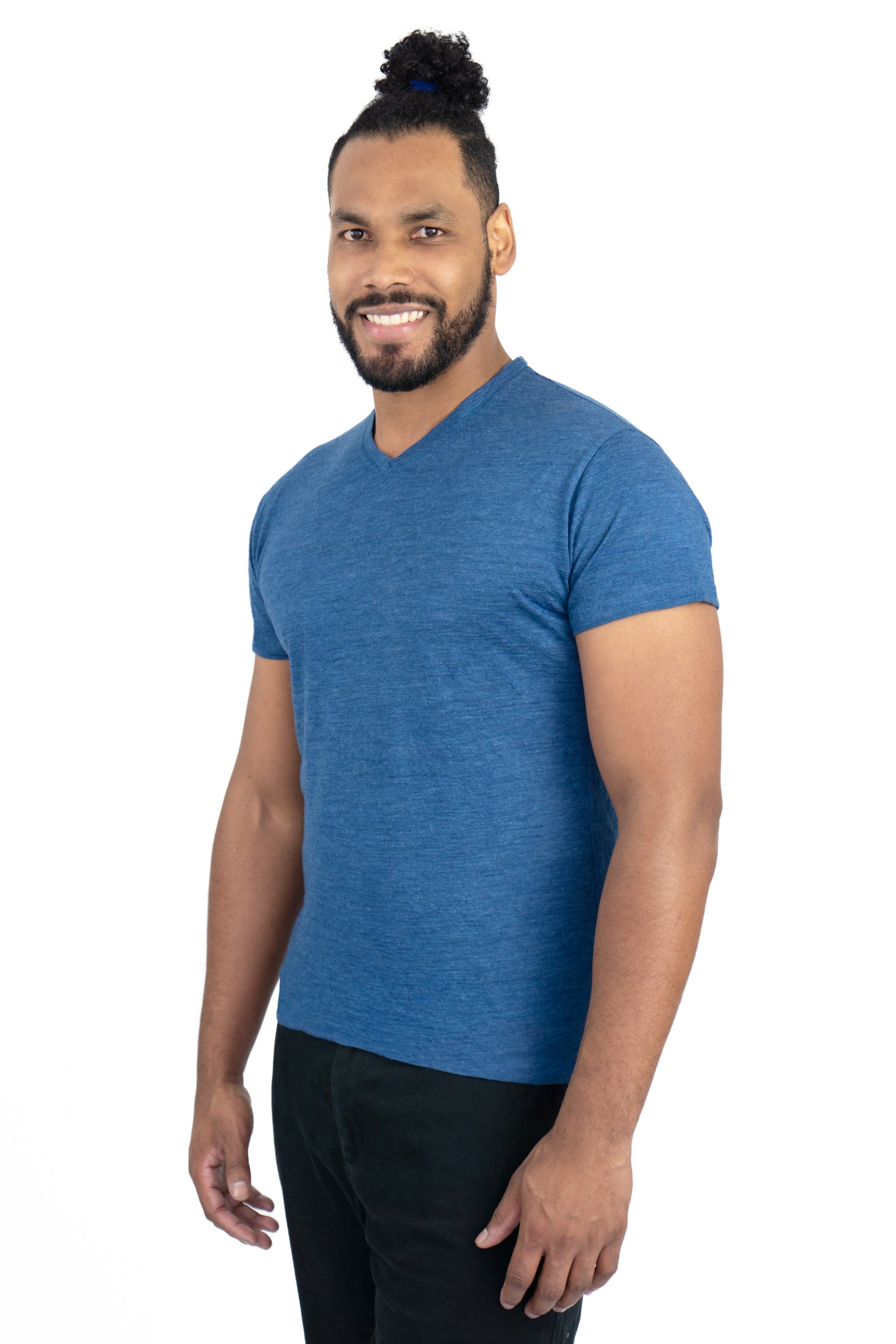Men's Alpaca Wool T-Shirt: 160 Ultralight V-Neck color Natural Blue